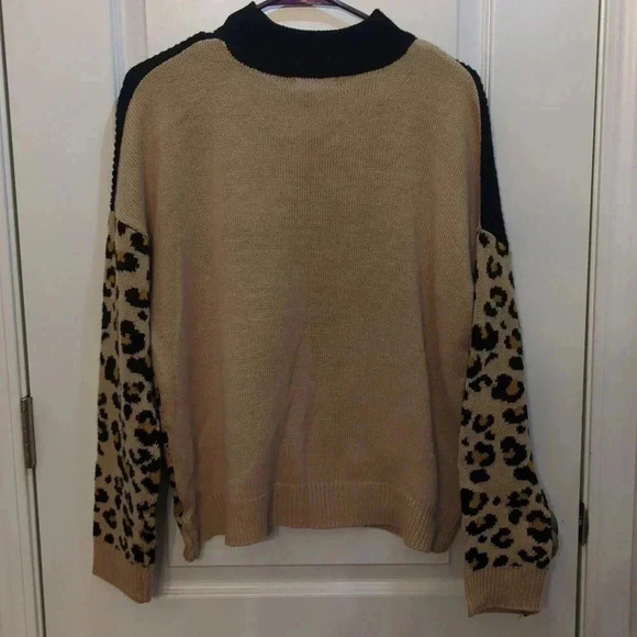 Jason Maxwell women's leopard print sweater - Picture 6 of 8